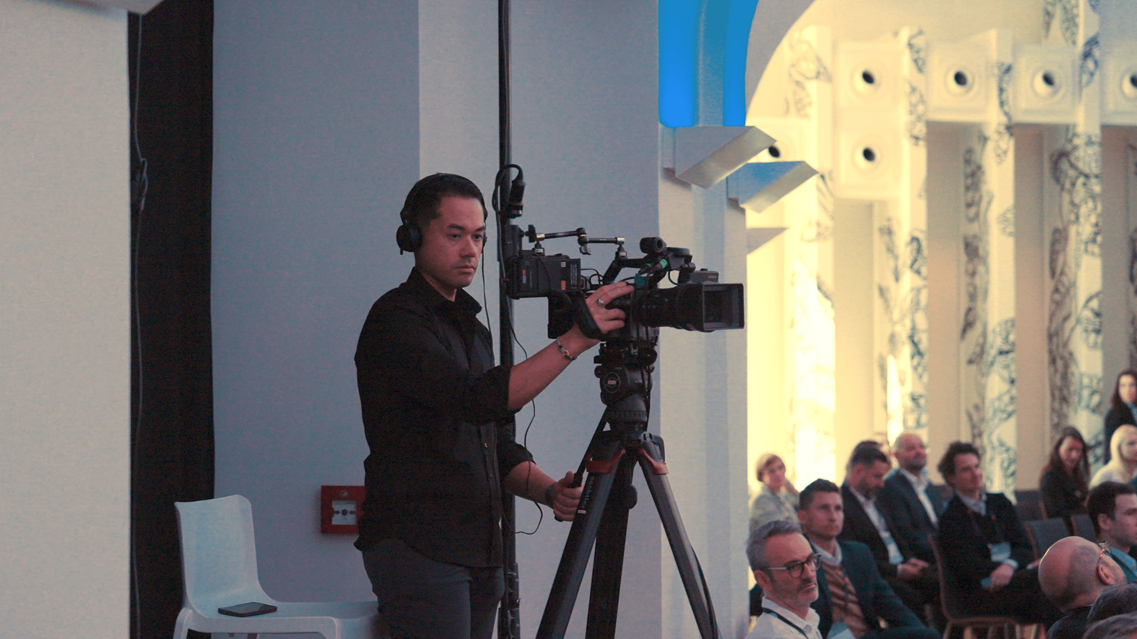 IAC 2025 — Behind the Scenes am Set